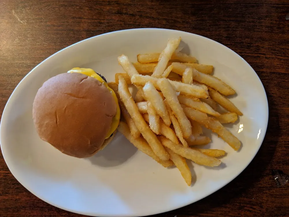 Kids Cheeseburger